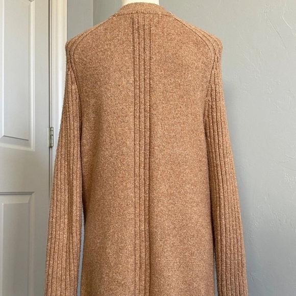 Christian Siriano Tan Women's Cardigan Size M - Picture 8 of 9